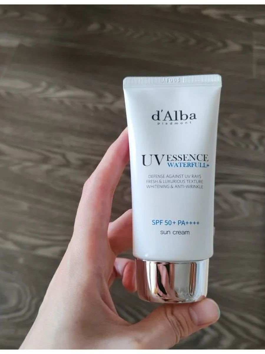 D alba spf. D Alba UV Essence Waterfull SPF 50. D’Alba Waterfull Essence Sun Cream. D'Alba Waterfull Essence Sun Cream солнцезащитный крем-эссенция. D Alba spf50+.