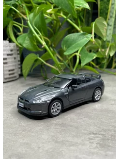 Машинка металлическая Nissan GT-R R35 2009