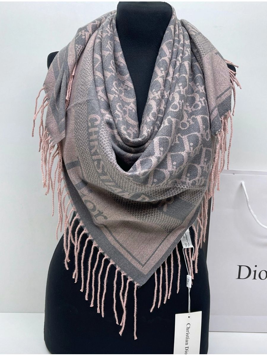 Платки и шарфы зимой - что модно с примерами • Журнал DRESS
