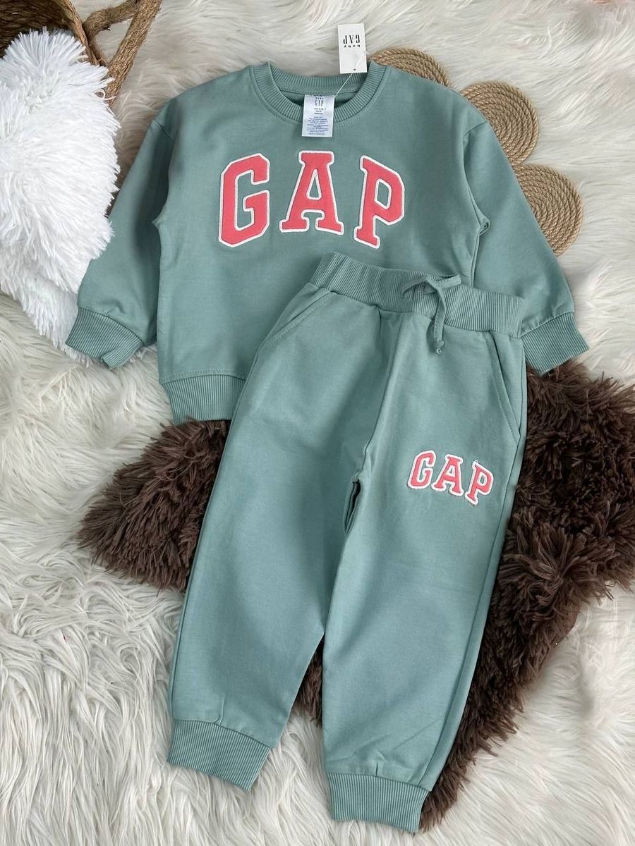 Спортивный костюм gap