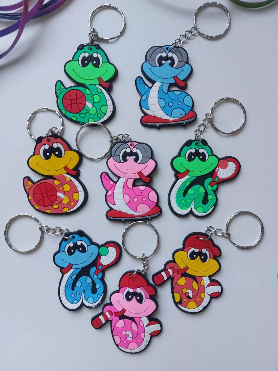 Тотем брелок чудовище. Просеченный брелок канады. Брелок с буквой ф. Брелок выпускнику 9 класса. Ремешок брелок mitsubishi длинный.