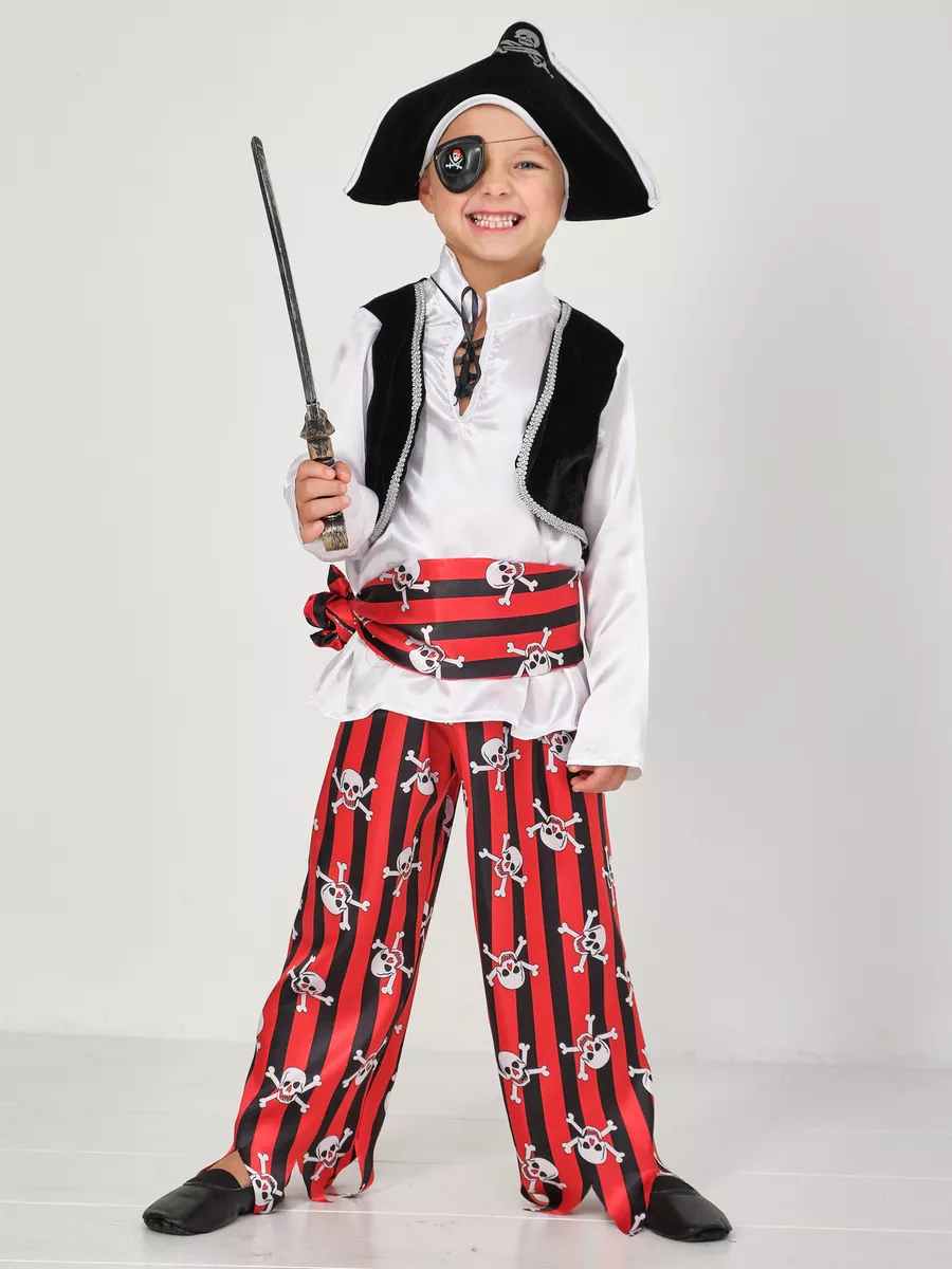 Как сделать костюм пирата своими руками?