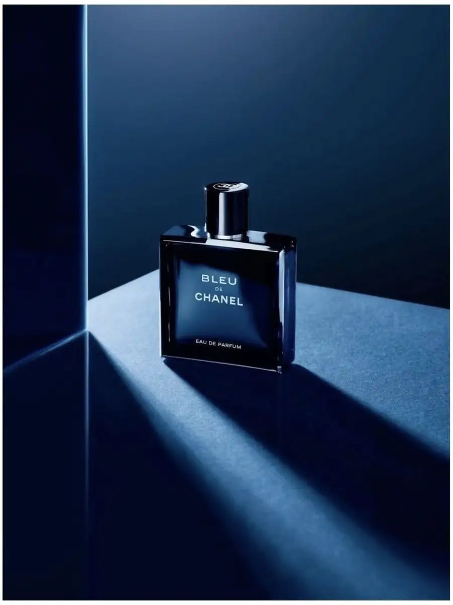 Chanel blue parfum. Блю де Шанель 100 мл. Chanel bleu de Chanel 100 ml. Блю де Шанель парфюмированная вода 50 мл. Blue de Chanel 100 оригинал.